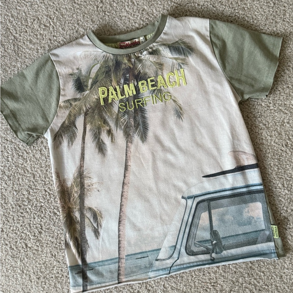 Shirt, 5-6yrs. (EU122)